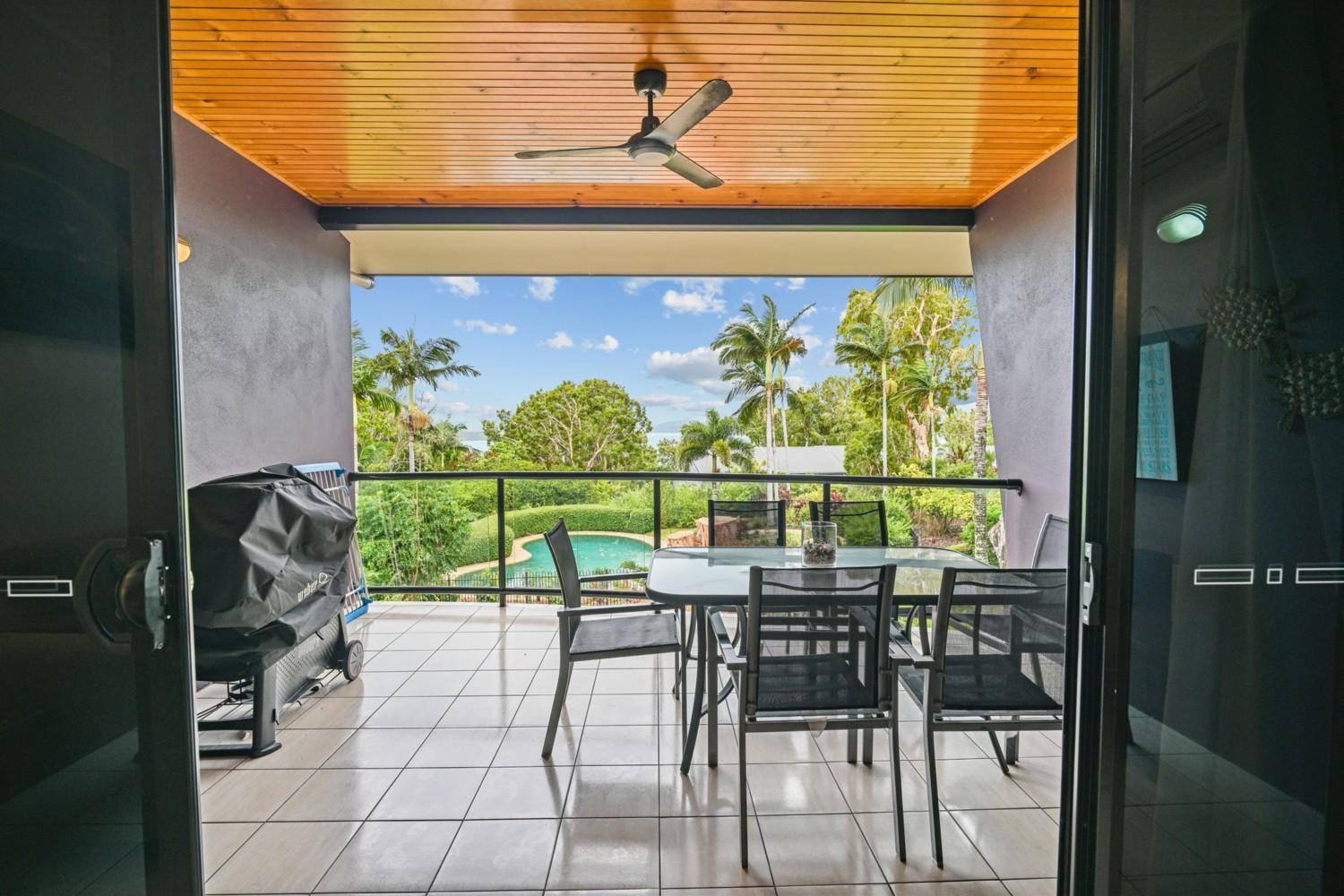 Anchorage Aparthotel Hamilton Island Exteriör bild