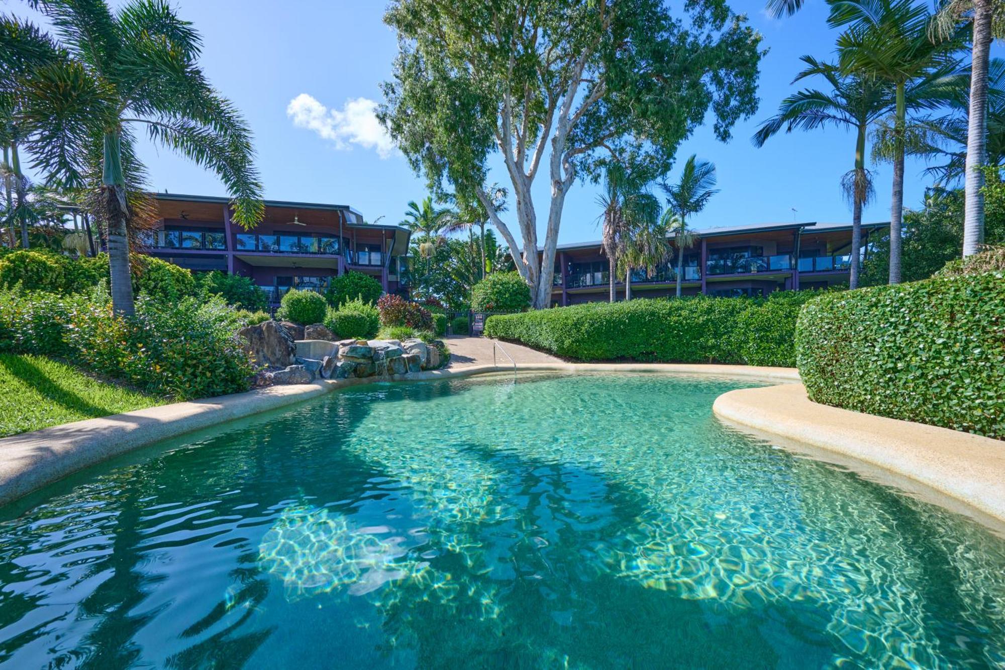 Anchorage Aparthotel Hamilton Island Exteriör bild
